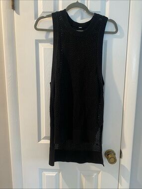 lululemon athletica Black Sleeveless Knit Tank Top
